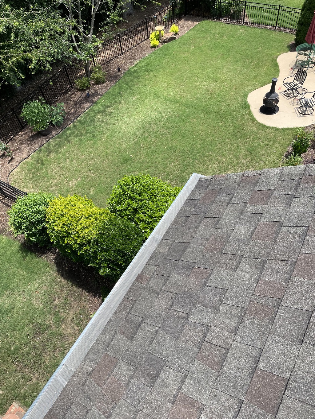 gutter cleaning milton