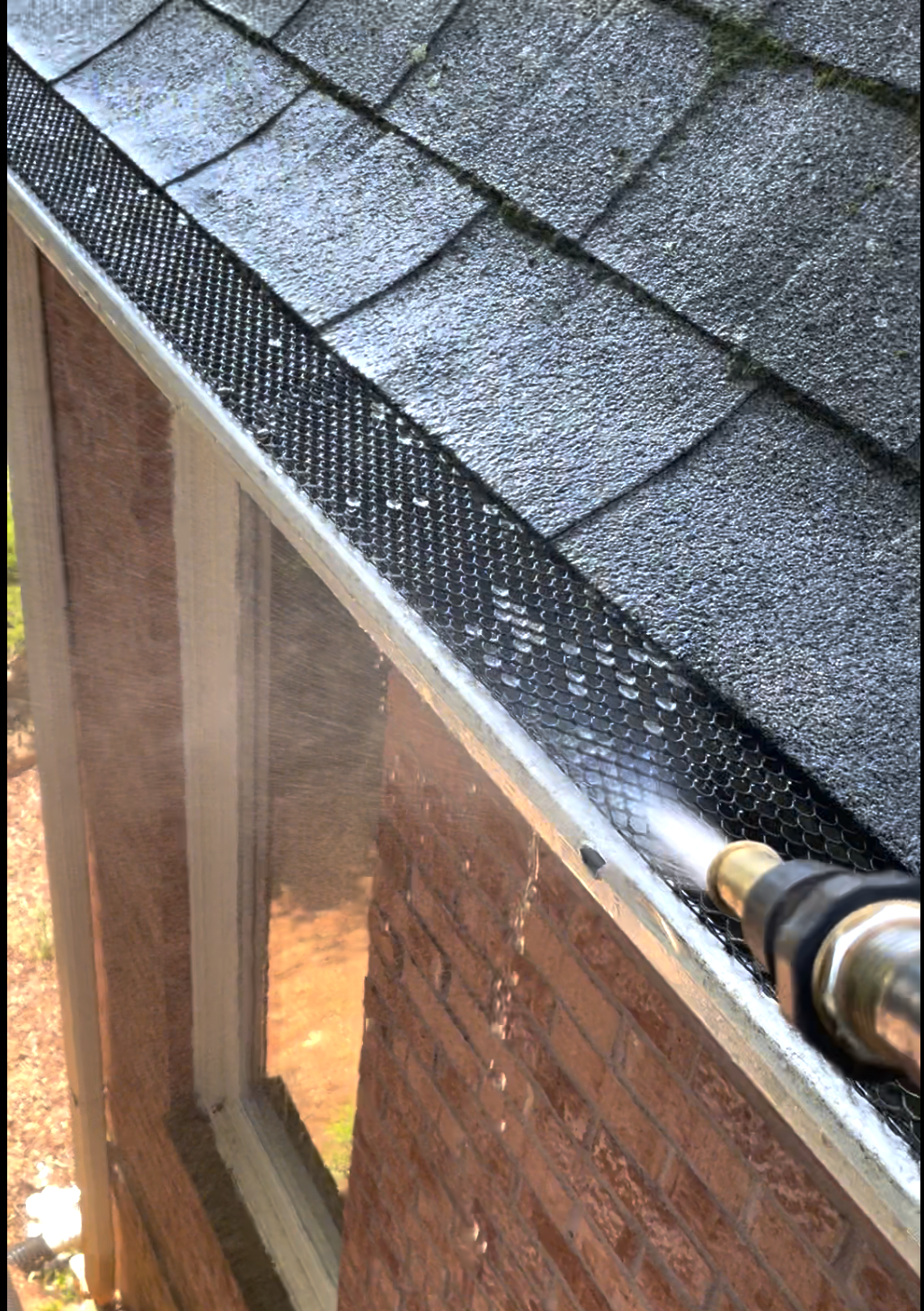 BEST TIME FOR GUTTER CLEANING IN CUMMING